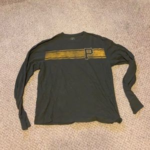 Pirates long sleeve rustic look.  Men or women’s.